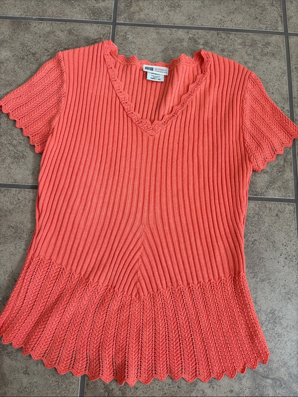 Faded Glory Peach Knit V Neck Short Sleeve Top